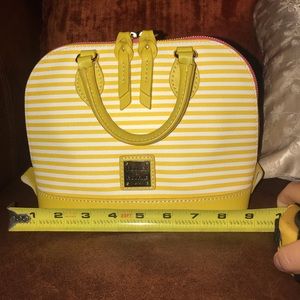 Dooney & Bourke Purse